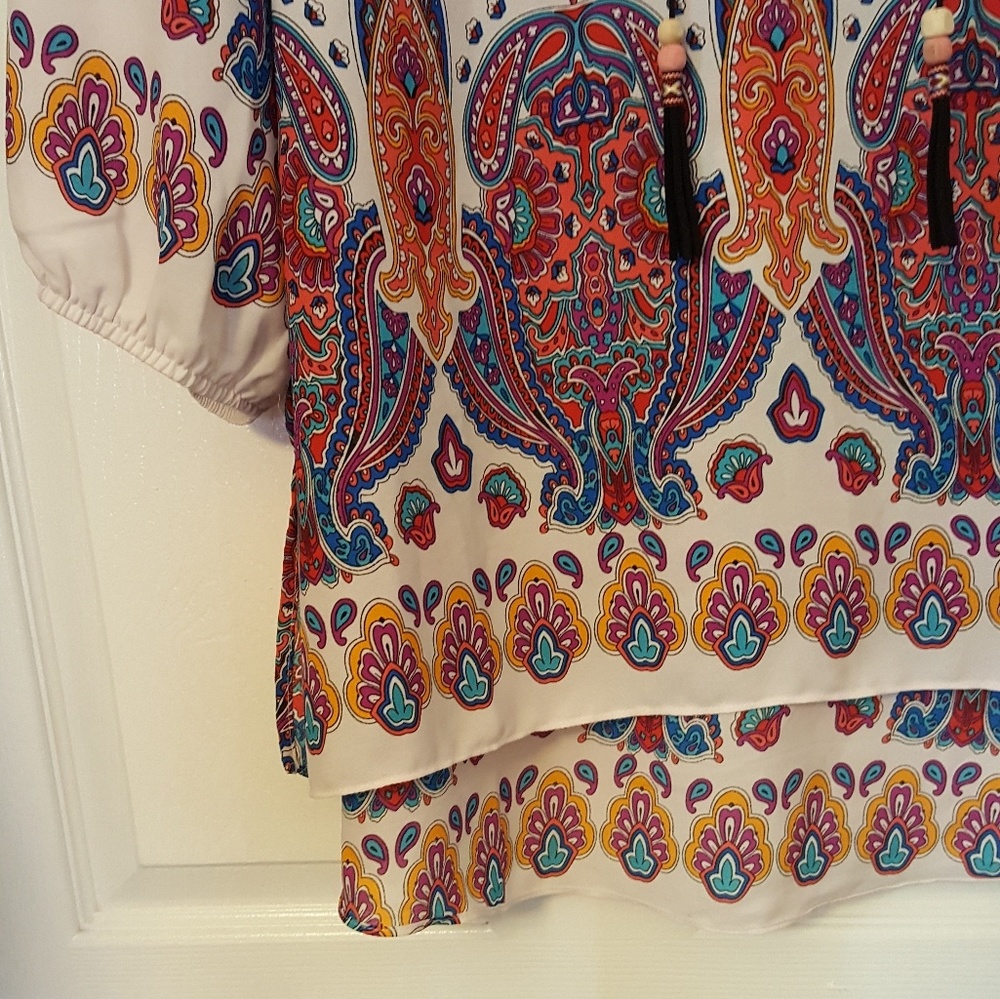 Pretty blouse - Picture 2 of 6